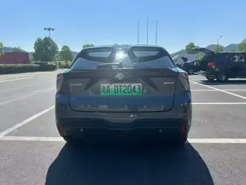 2023 MG 4 EV с пробегом 28 000 км