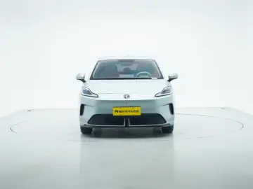 2026 MG 4 EV с пробегом 20 600 км
