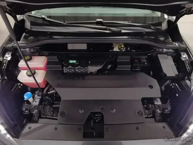 2023 MG 4 EV с пробегом 41 200 км