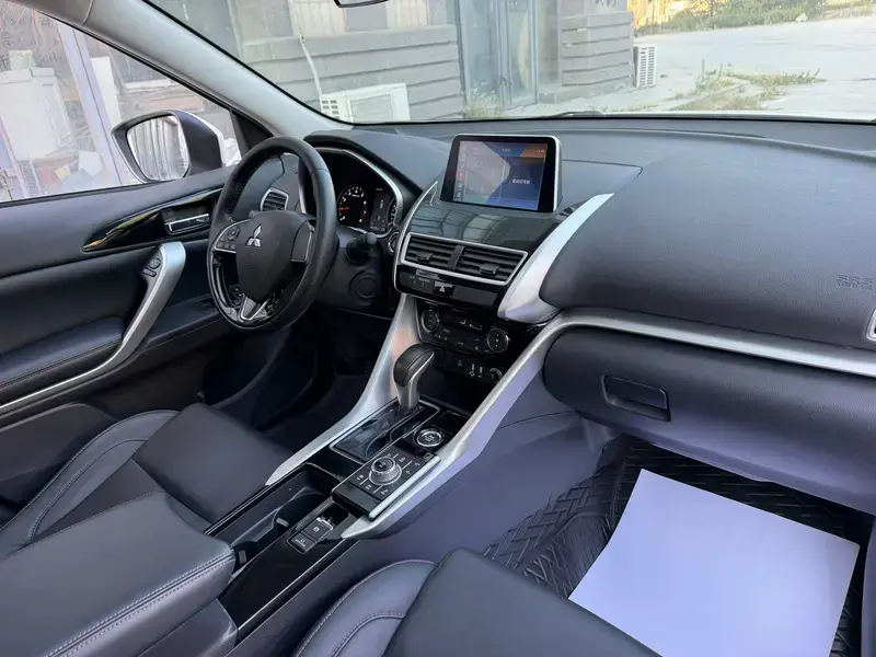 2021 Mitsubishi Eclipse Cross с пробегом 47 000 км