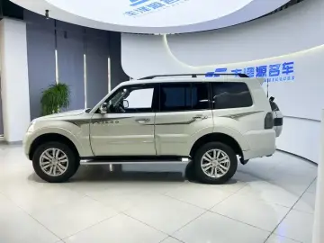 2018 Mitsubishi Pajero с пробегом 73 500 км