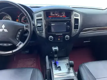 2018 Mitsubishi Pajero с пробегом 73 500 км