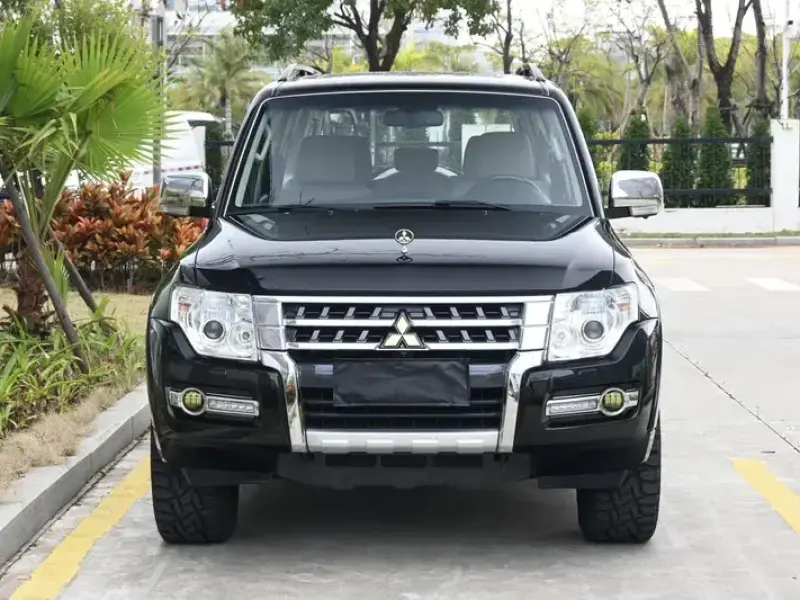 2018 Mitsubishi Pajero с пробегом 110 000 км