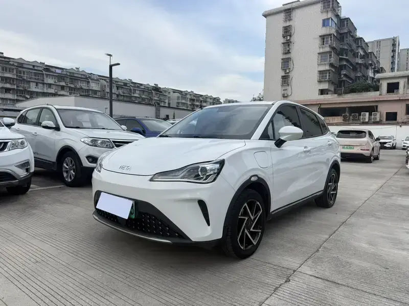 2023 Hozon Neta Aya с пробегом 66 000 км