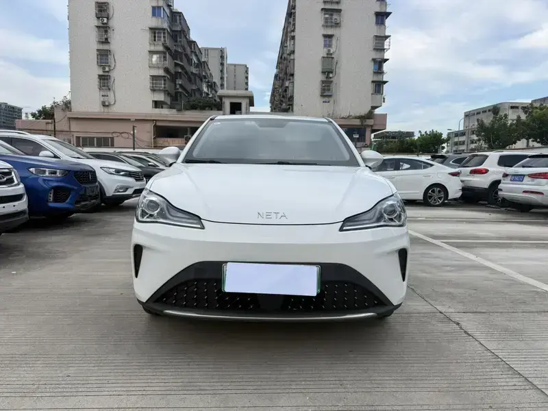 2023 Hozon Neta Aya с пробегом 66 000 км