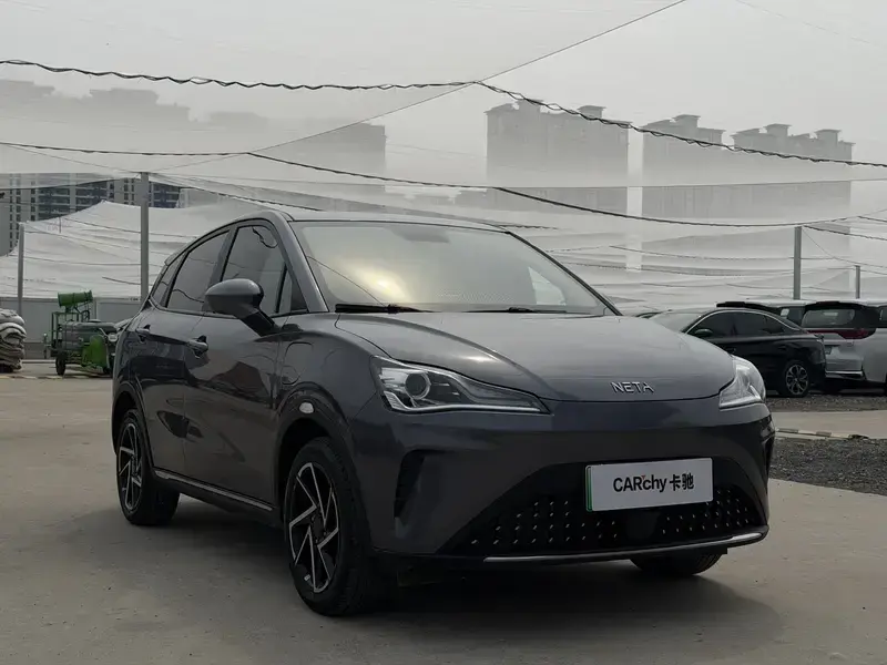 2023 Hozon Neta Aya с пробегом 25 000 км
