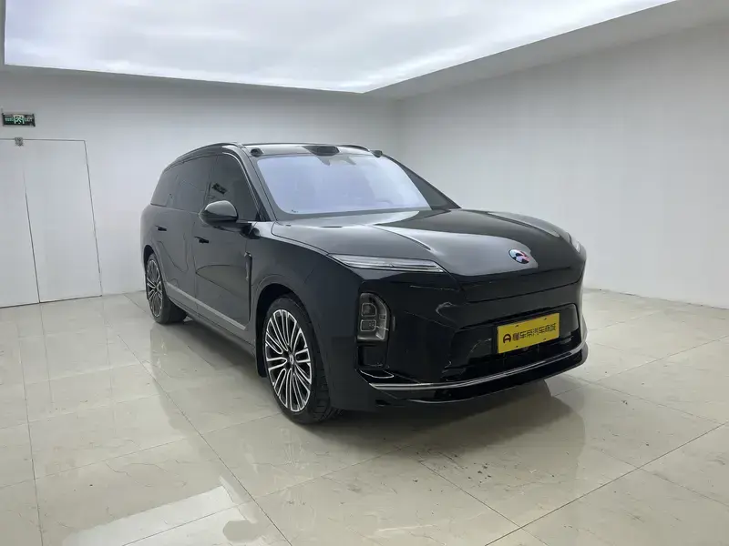 2026 Nio ES8 с пробегом 10 700 км
