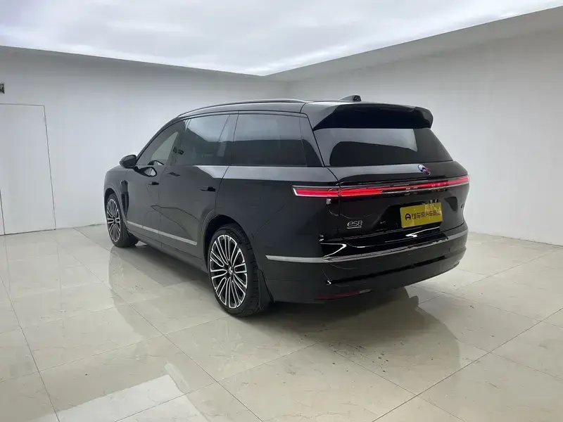 2026 Nio ES8 с пробегом 10 700 км