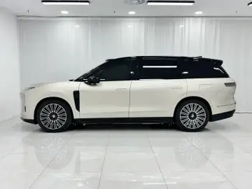 2026 Nio ES8 с пробегом 13 300 км