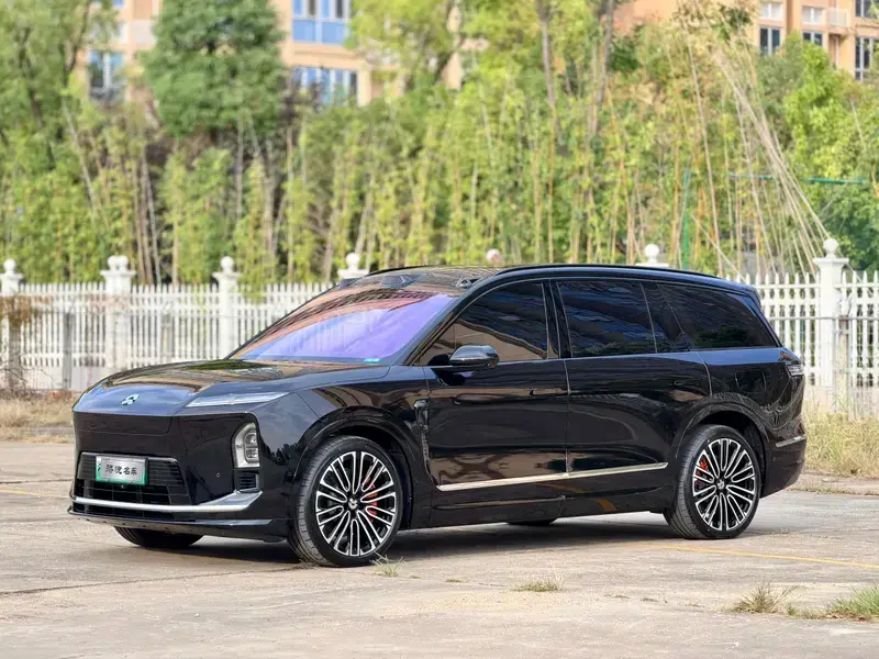 2026 Nio ES8 с пробегом 12 000 км