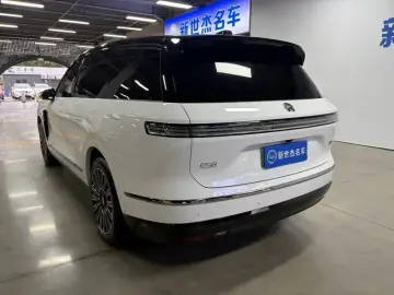 2026 Nio ES8 с пробегом 6 000 км