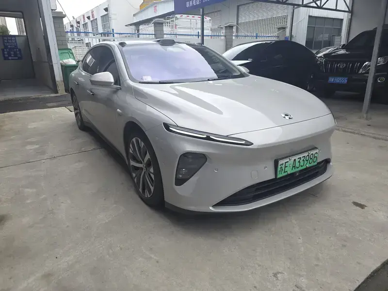 2023 Nio ET7 с пробегом 80 000 км
