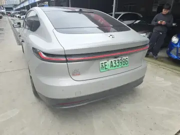 2023 Nio ET7 с пробегом 80 000 км