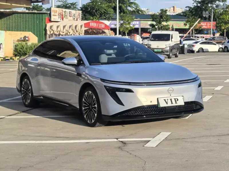 2025 Nissan N7 с пробегом 16 000 км