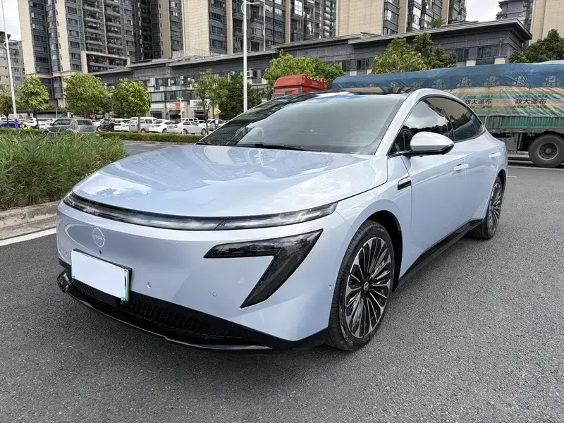 2025 Nissan N7 с пробегом 8 000 км