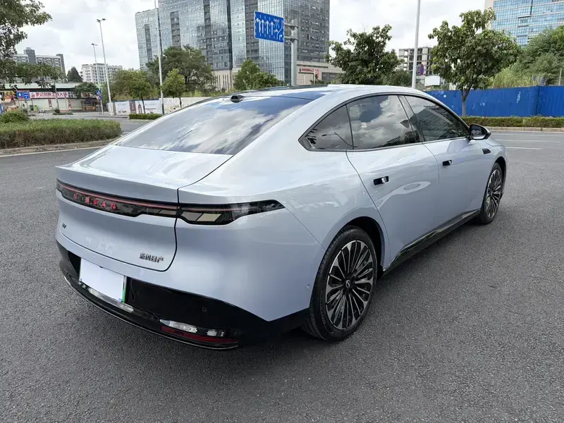 2025 Nissan N7 с пробегом 8 000 км