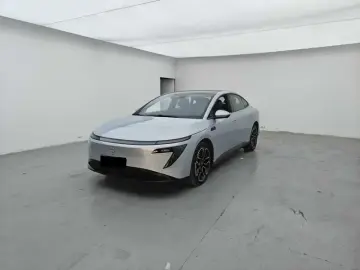 2025 Nissan N7 с пробегом 15 000 км