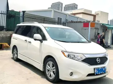 2015 Nissan Quest с пробегом 108 000 км