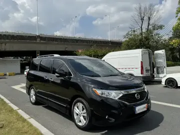 2015 Nissan Quest с пробегом 130 000 км