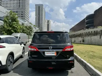 2015 Nissan Quest с пробегом 130 000 км