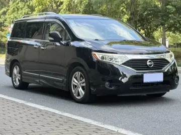 2015 Nissan Quest с пробегом 200 000 км