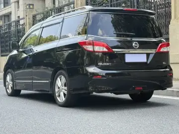 2015 Nissan Quest с пробегом 200 000 км