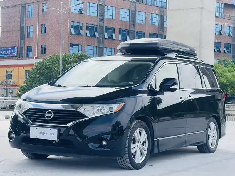 2015 Nissan Quest с пробегом 70 000 км