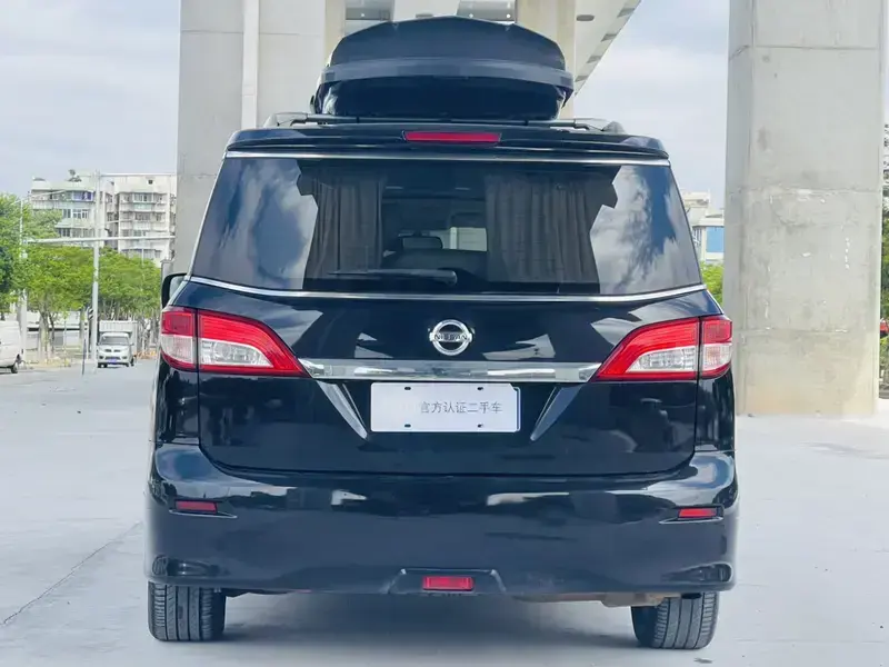 2015 Nissan Quest с пробегом 70 000 км