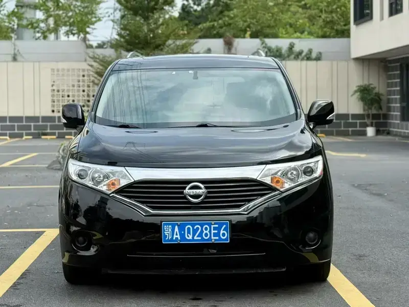 2015 Nissan Quest с пробегом 200 000 км
