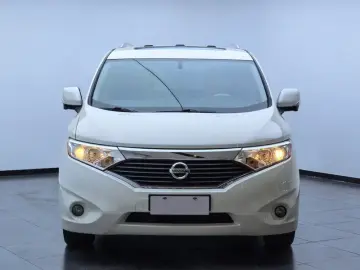 2015 Nissan Quest с пробегом 31 000 км