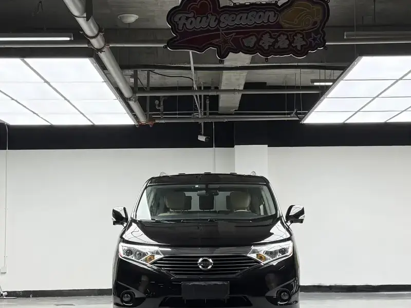 2015 Nissan Quest с пробегом 150 000 км