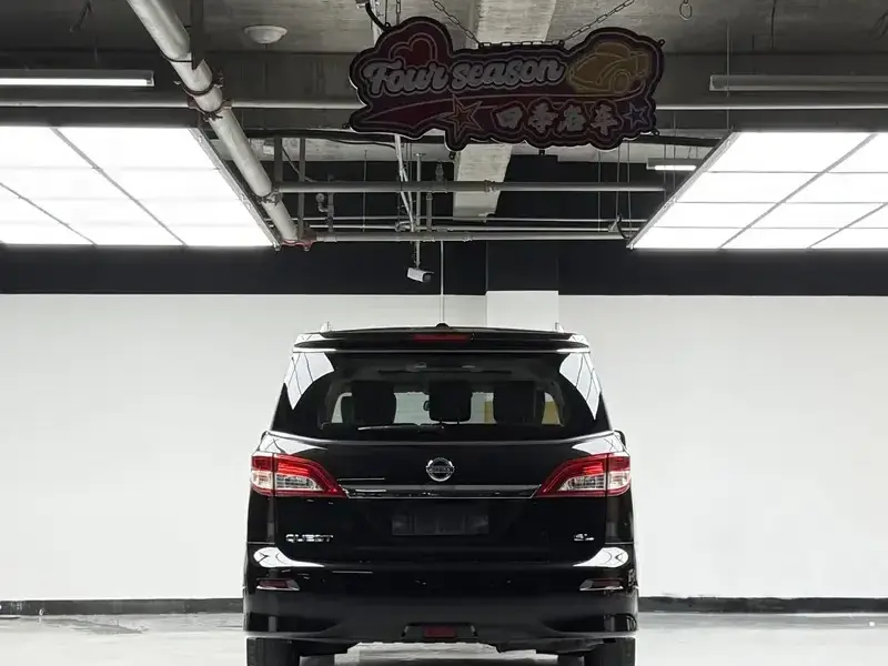 2015 Nissan Quest с пробегом 150 000 км