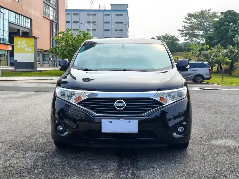 2015 Nissan Quest с пробегом 203 500 км