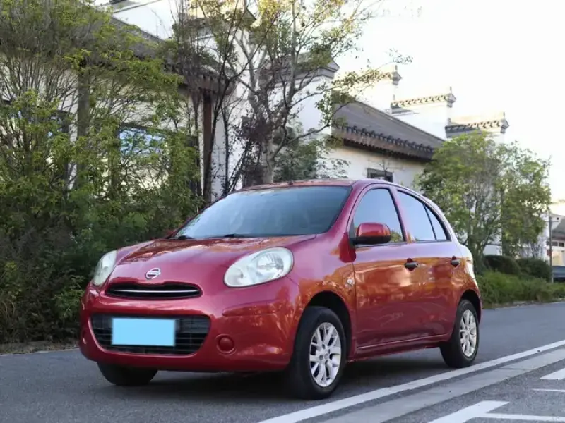 2015 Nissan March с пробегом 157 000 км
