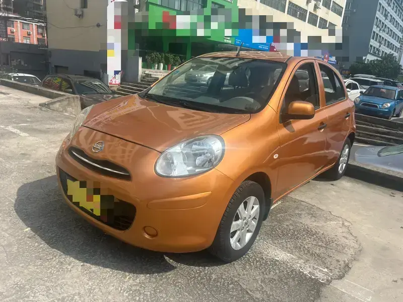 2015 Nissan March с пробегом 120 000 км