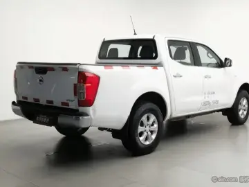 2017 Nissan Navara (Frontier) с пробегом 44 700 км