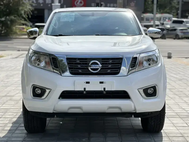 2017 Nissan Navara (Frontier) с пробегом 70 000 км