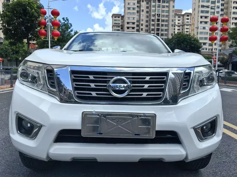 2017 Nissan Navara (Frontier) с пробегом 60 000 км