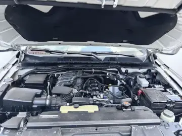 2017 Nissan Navara (Frontier) с пробегом 60 000 км