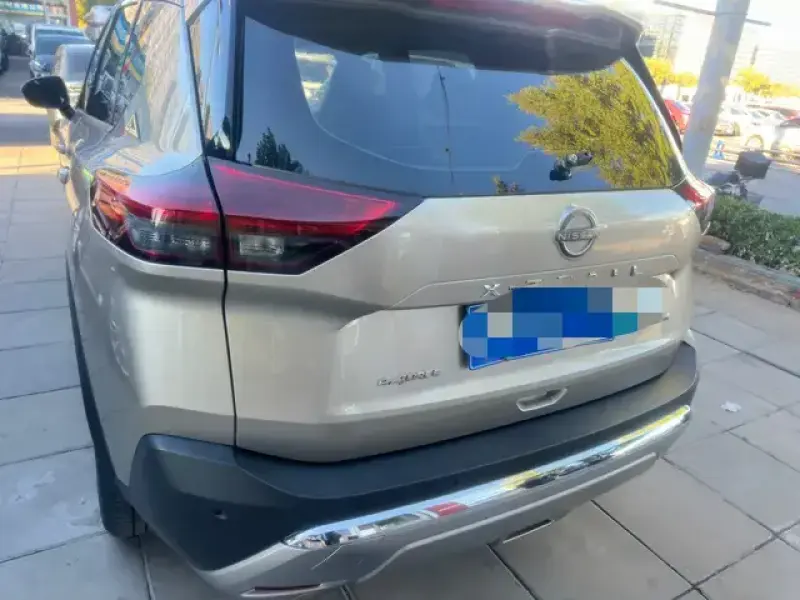 2023 Nissan X-Trail с пробегом 18 000 км