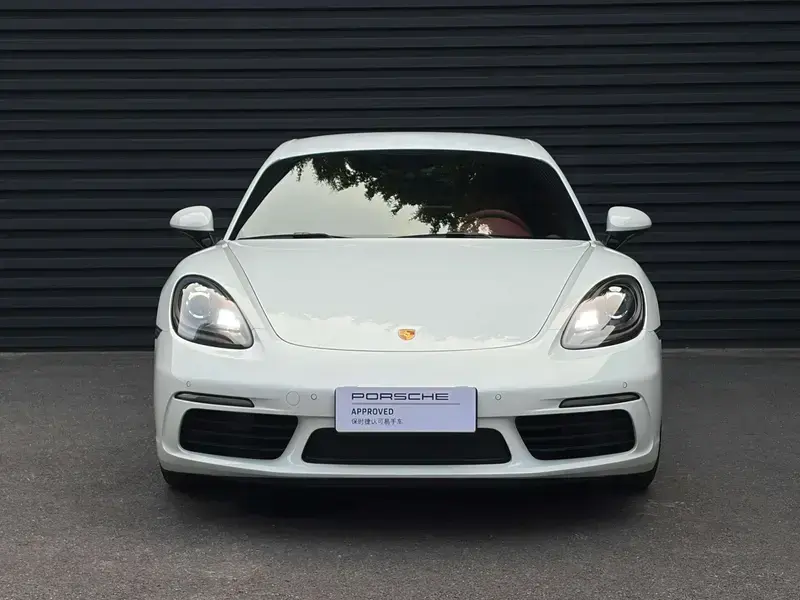 2025 Porsche 718 Spyder с пробегом 3 000 км