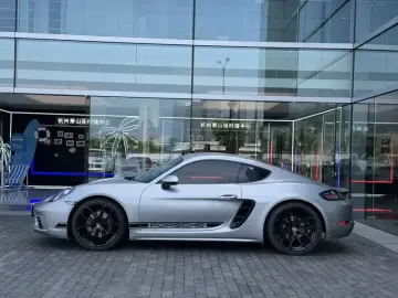 2023 Porsche 718 Spyder с пробегом 10 500 км