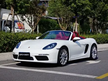 2023 Porsche 718 Spyder с пробегом 14 000 км