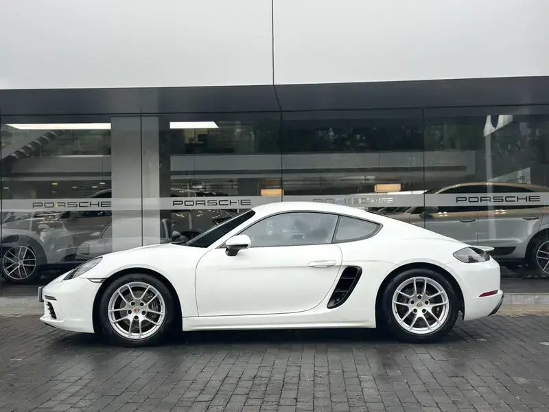 2020 Porsche 718 Spyder с пробегом 45 000 км
