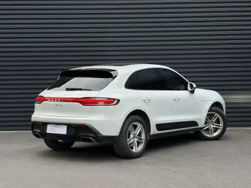 2023 Porsche Macan с пробегом 33 600 км