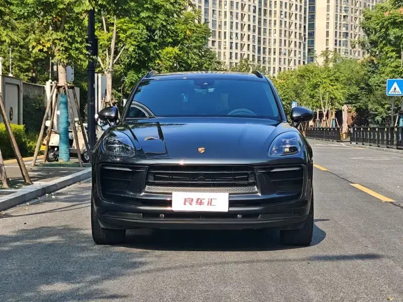 2023 Porsche Macan с пробегом 37 000 км
