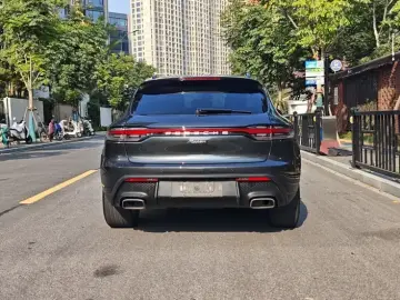 2023 Porsche Macan с пробегом 37 000 км