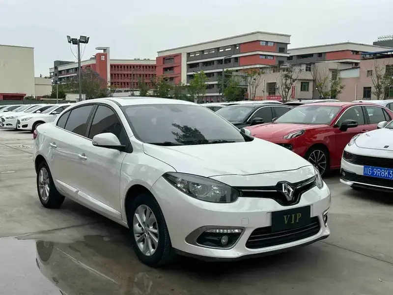 2015 Renault Fluence с пробегом 143 000 км