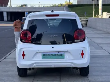 2021 Roewe Clever с пробегом 43 000 км