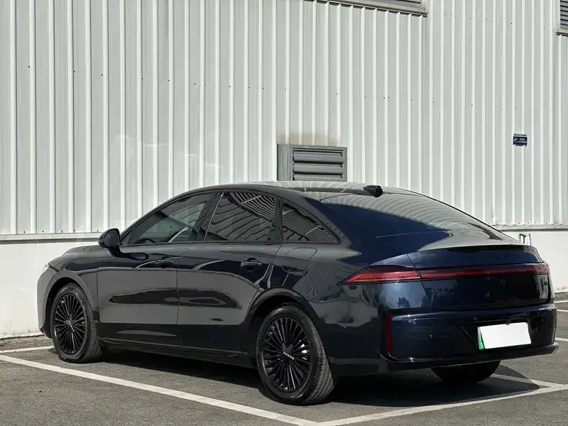 2026 Roewe M7 с пробегом 4 800 км